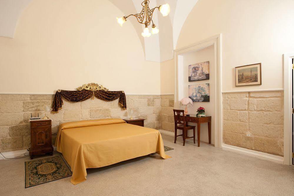 Antica Villa La Viola, Suite With Private Pool Lecce Exterior foto